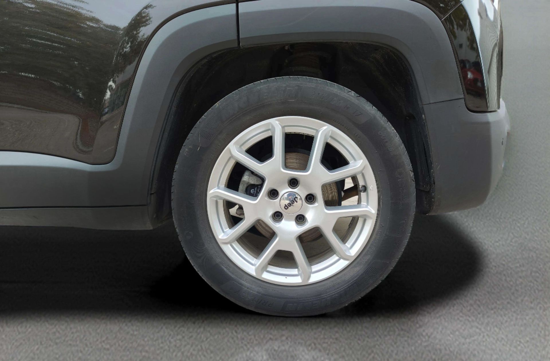 Jeep Renegade eHybrid 1.5 Limited ATX - foto 30