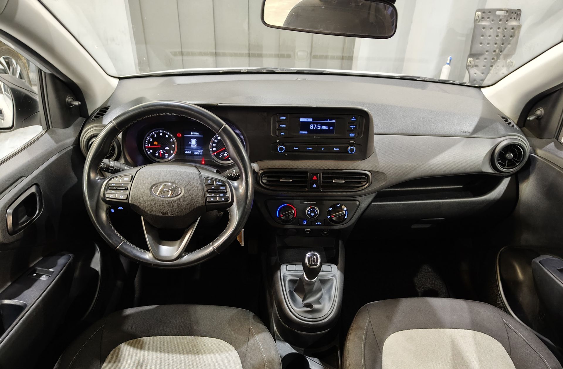 Hyundai i10 1.0 Essence - foto 6