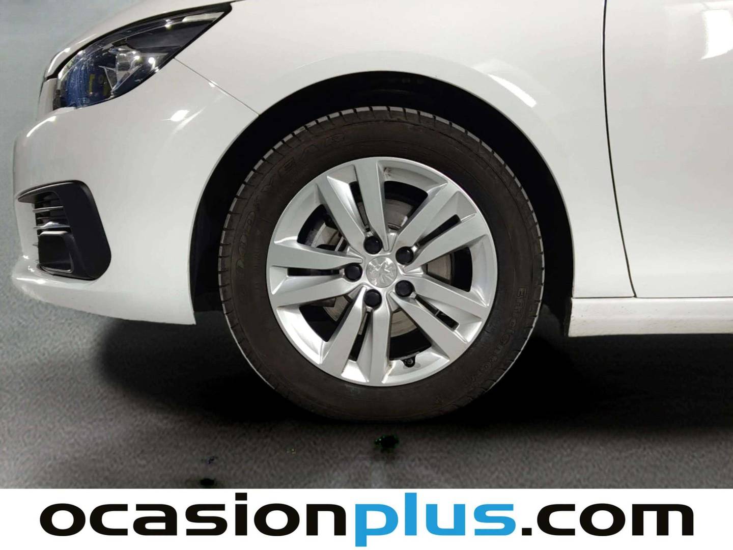 Peugeot 308 Peugeot 308 1.2 PureTech S&S Active (130 CV) de segunda mano