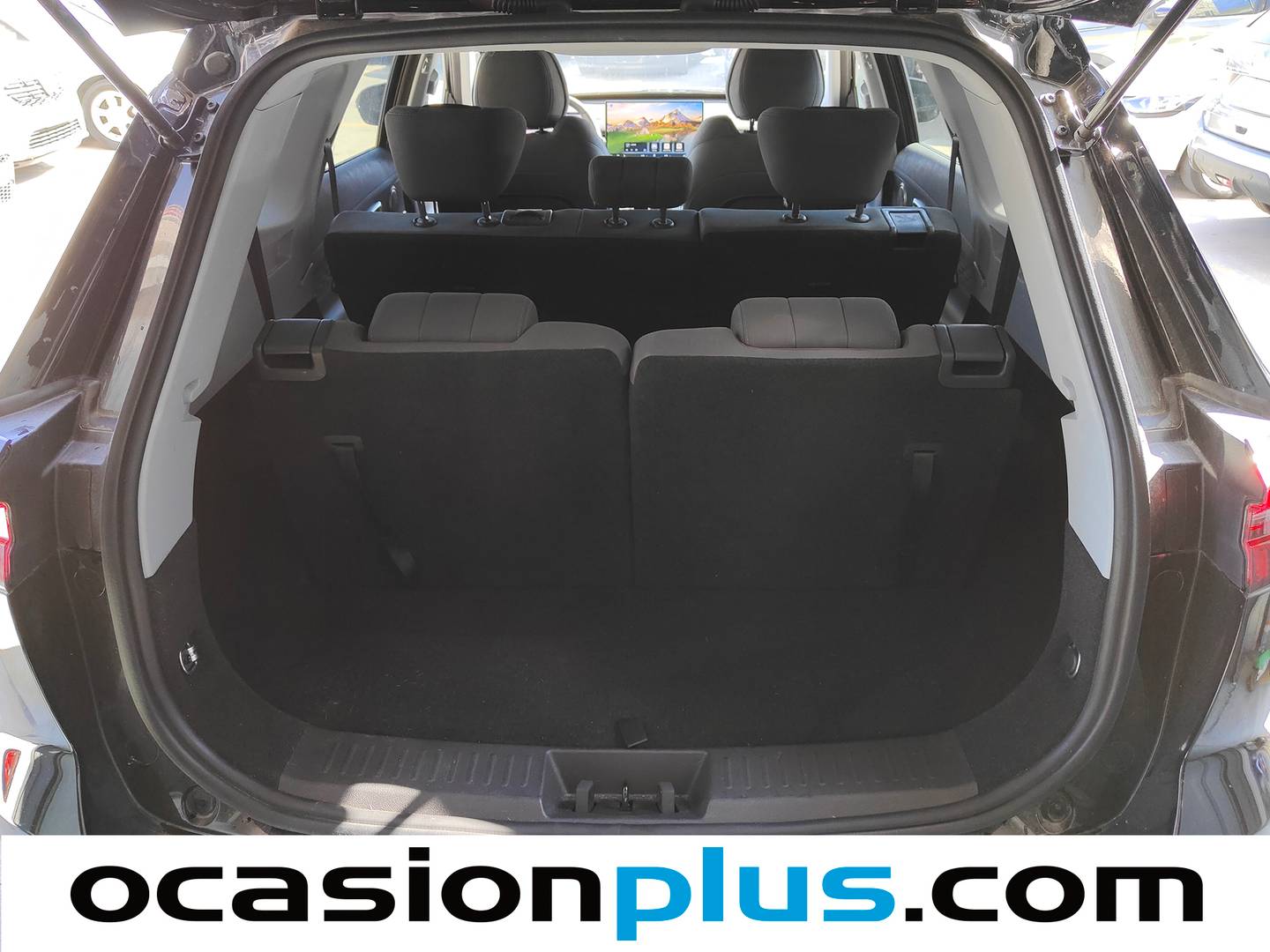 Foto EBRO S800 EBRO S800 1.6 TGDI Premium DCT (147 CV) 7 Plazas siete plazas