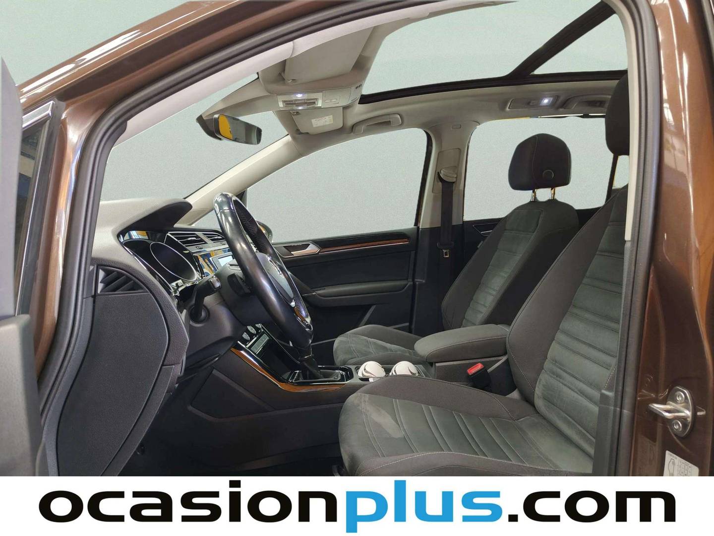 Foto asientos delanteros Volkswagen Touran Volkswagen Touran Sport 1.6 TDI BMT (110 CV) DSG