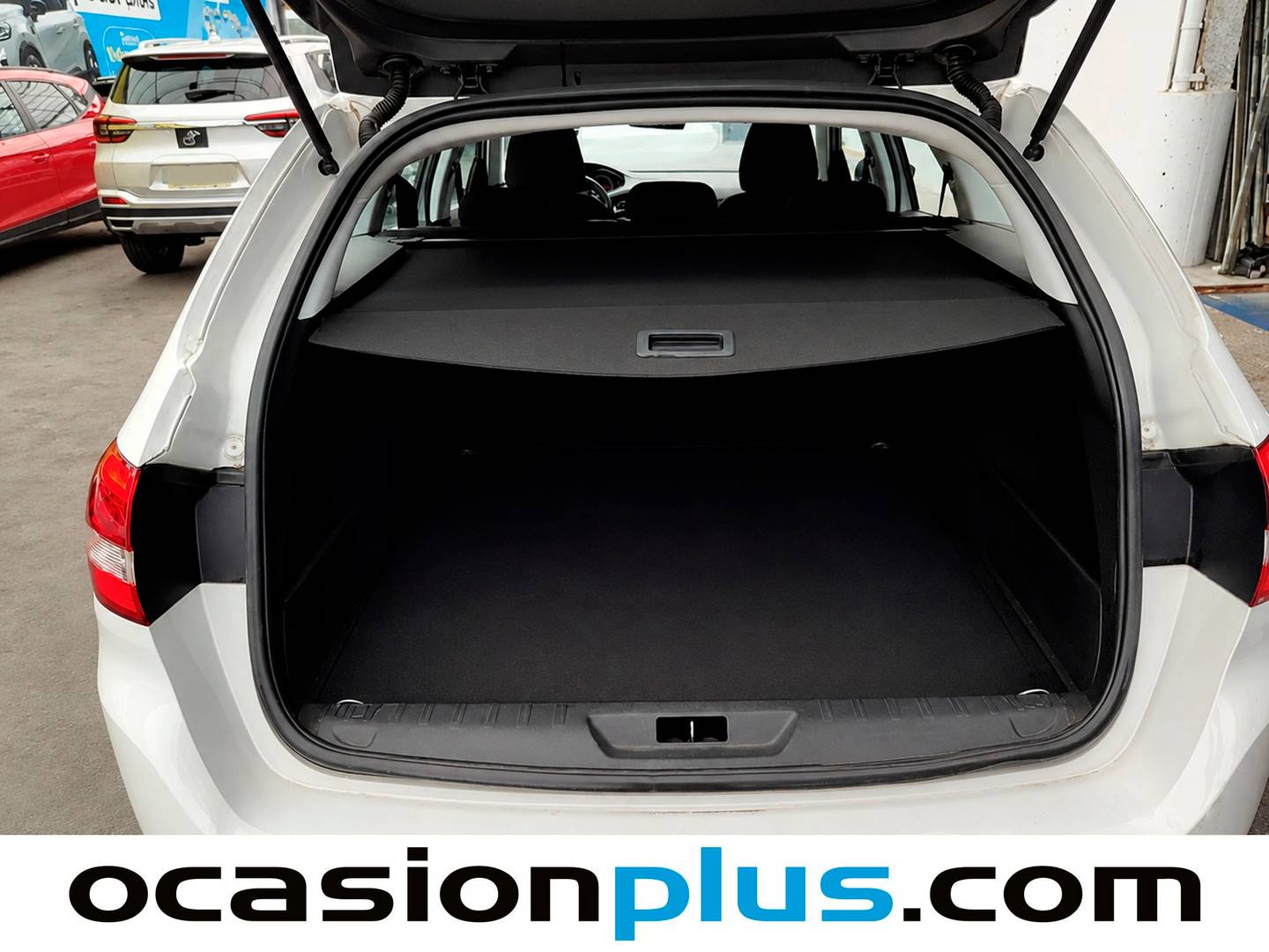 Fotos maletero Peugeot 308 Peugeot 308 SW PureTech 110 Access  (110 CV)