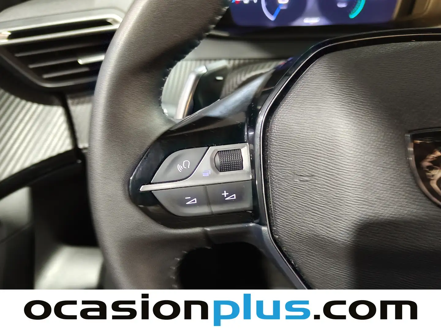 Foto Peugeot 2008 Peugeot 2008 Allure Hybrid eDCS6  (136 CV)