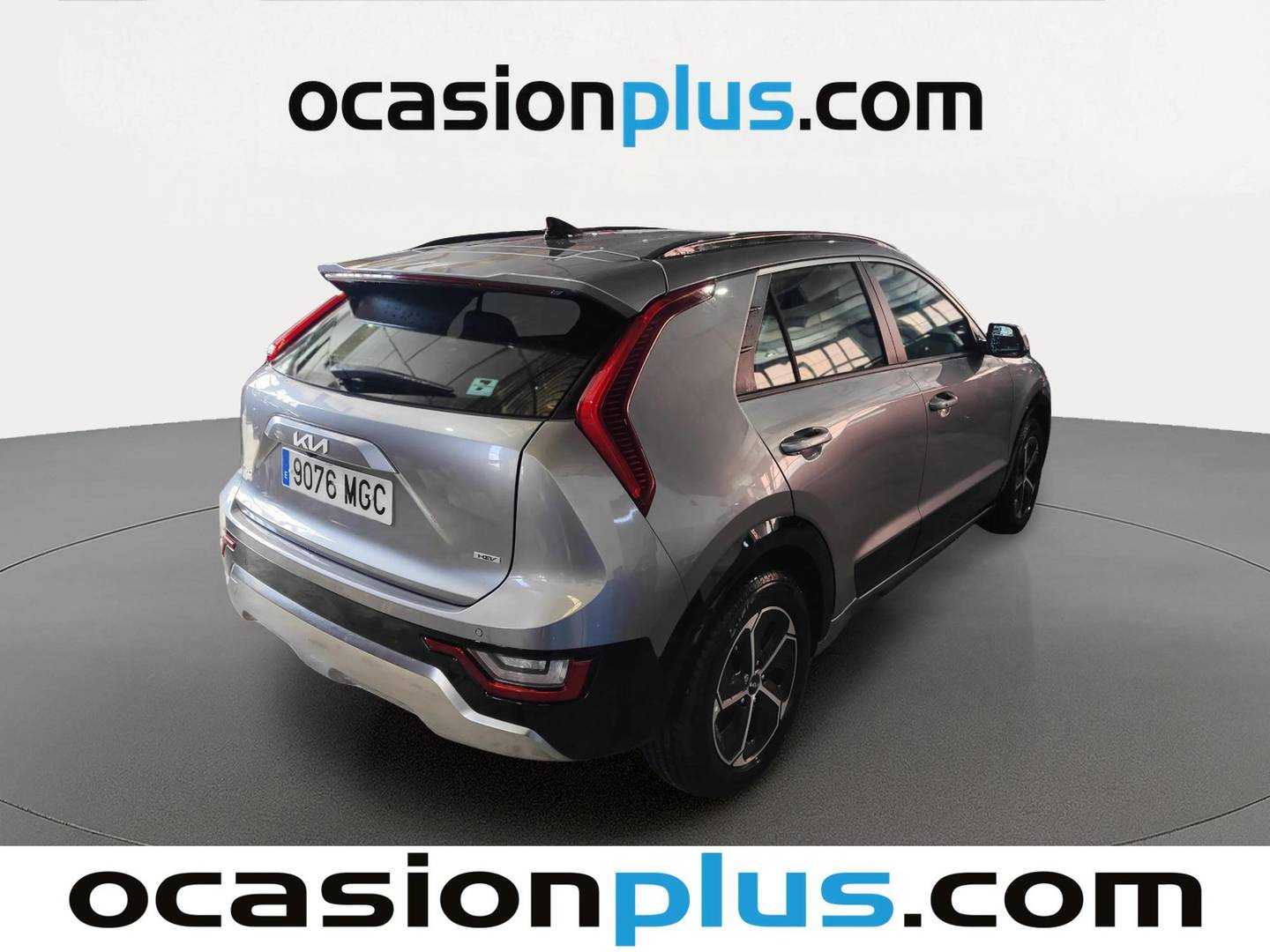 Foto trasera KIA Niro Kia Niro 1.6 GDi HEV 104kW (141CV) Drive derecha
