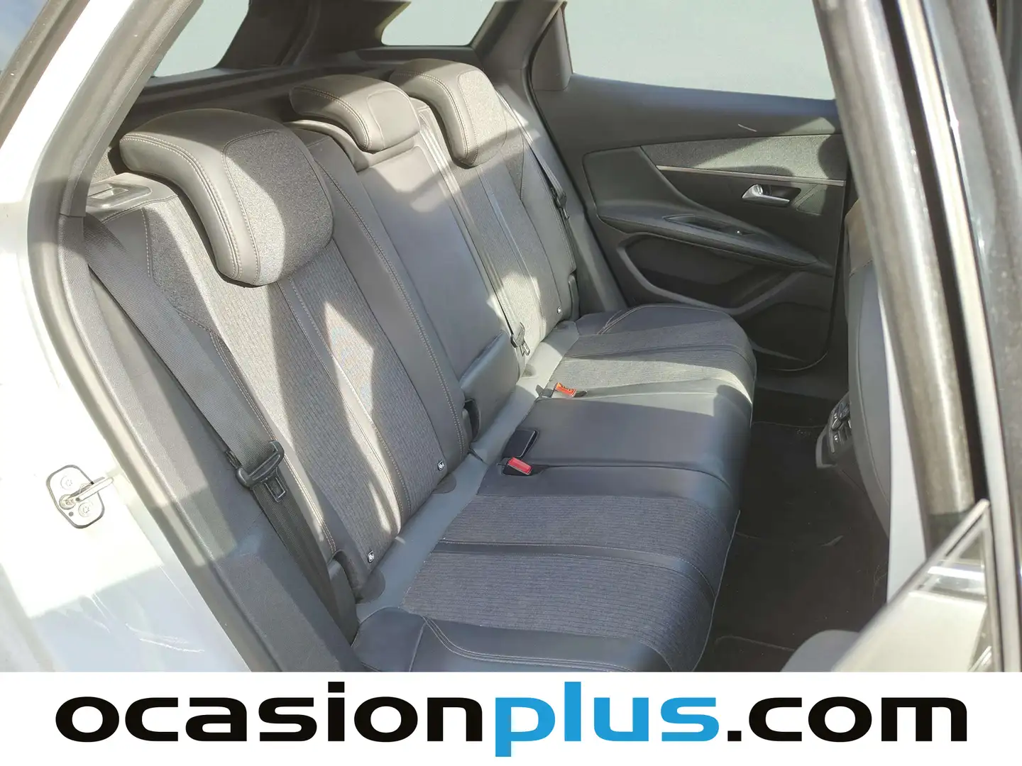 Foto Peugeot 3008 Peugeot 3008 BlueHDi 120 S&S GT-Line (120 CV)