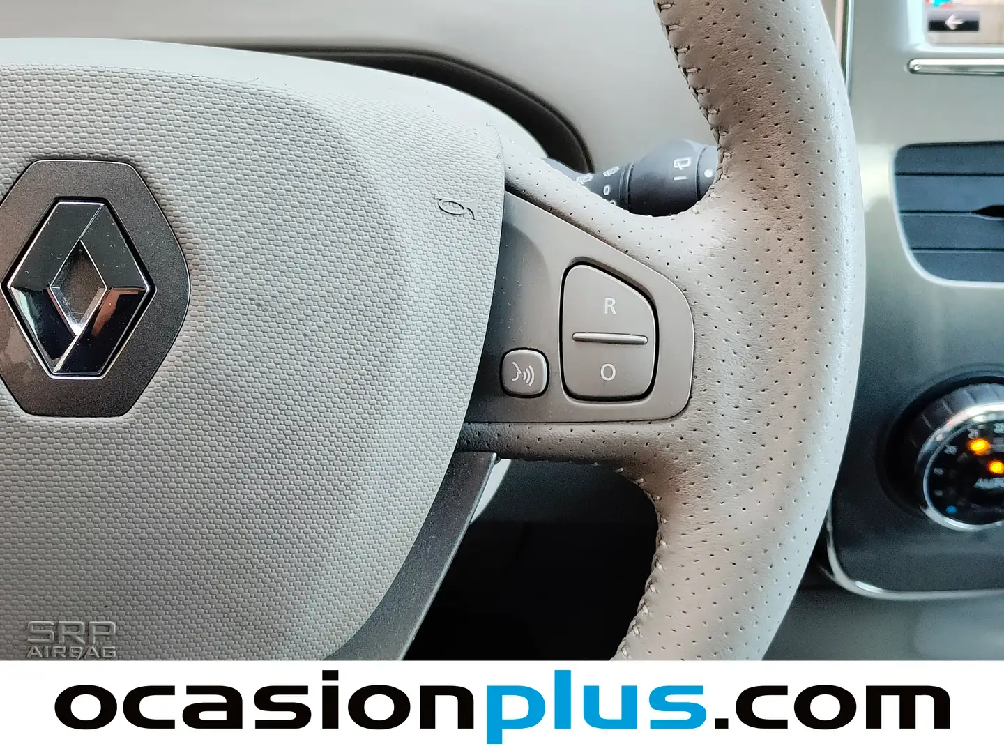 Foto Renault ZOE Renault Zoe Bose 40 R110  (108 CV)