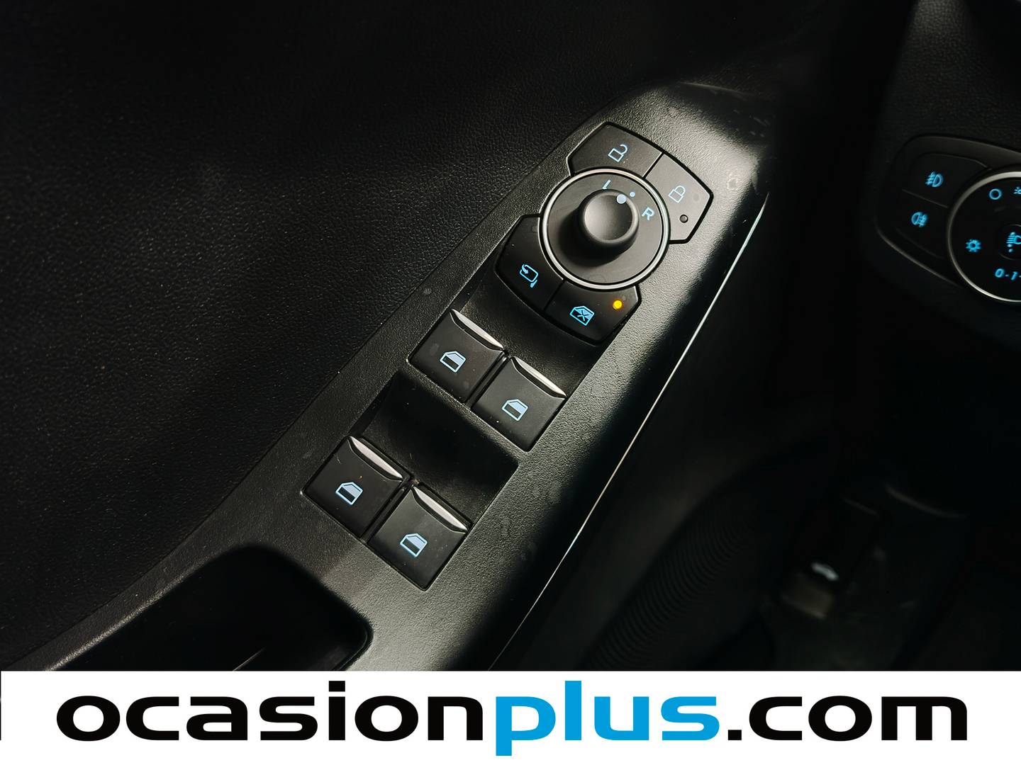 Foto Ford Puma Ford Puma 1.0 EcoBoost MHEV Titanium Design (125 CV)