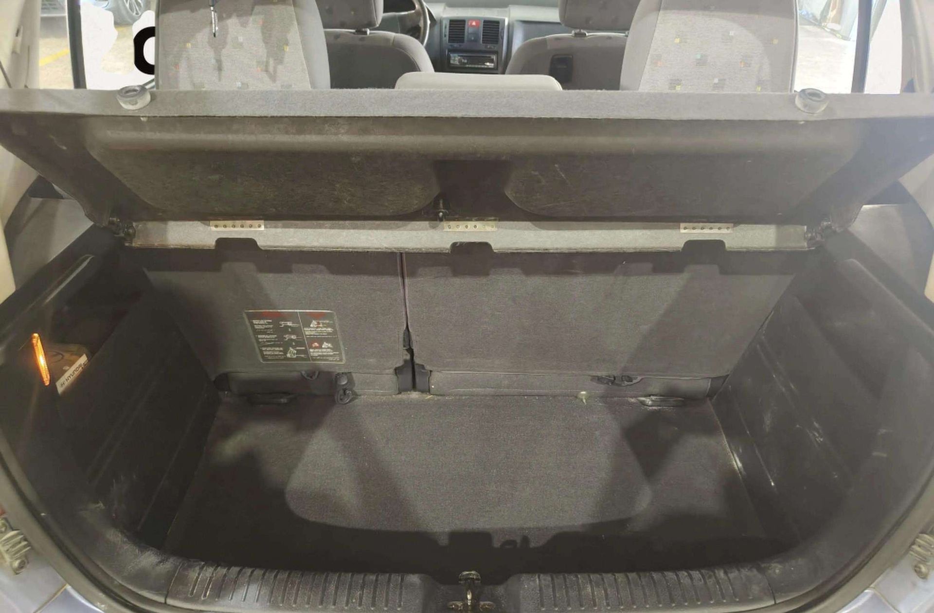 Hyundai Getz 1.1 - foto 12