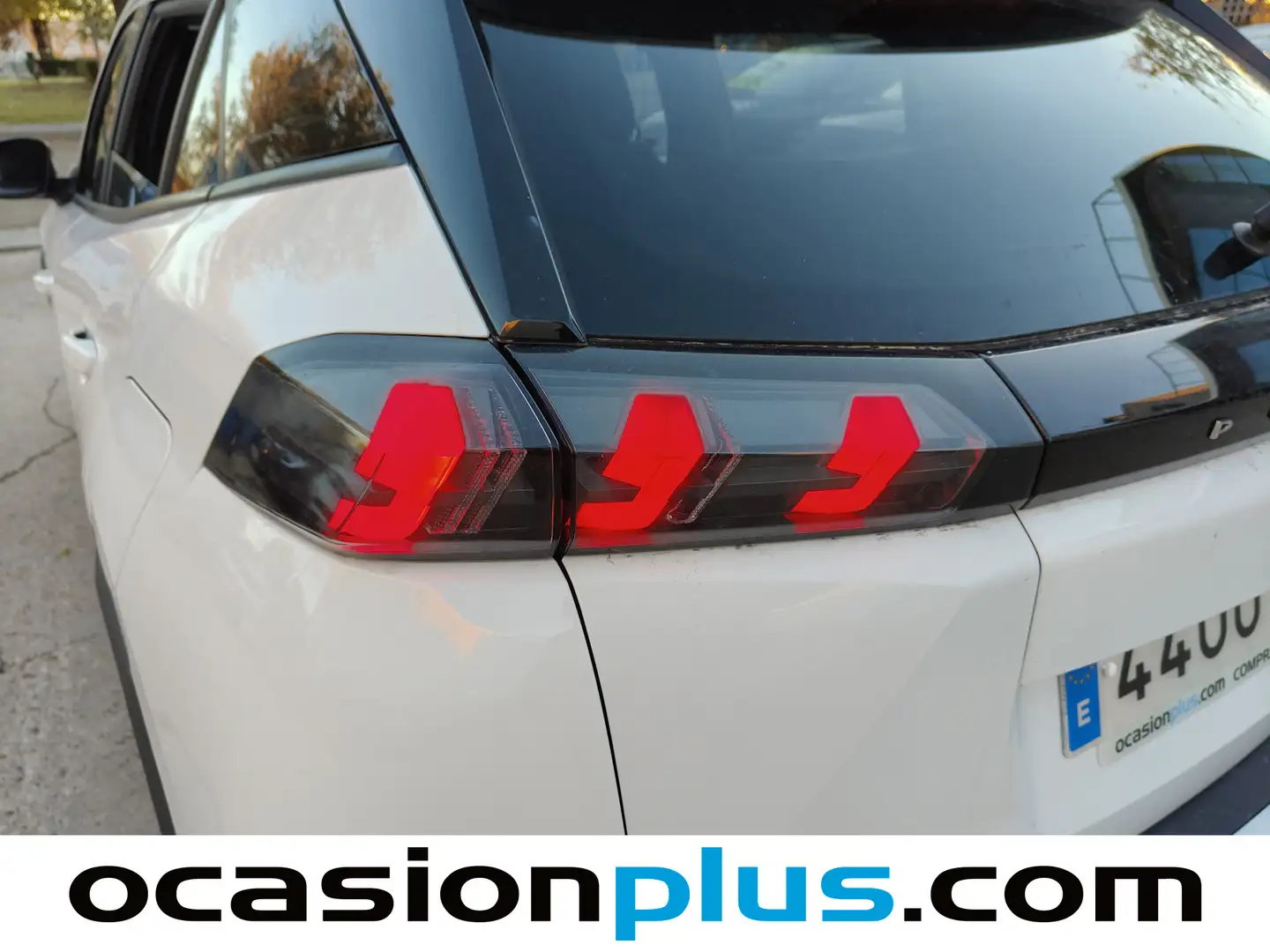 Foto Peugeot 2008 Peugeot 2008 PureTech 100 S&S Allure (100 CV)