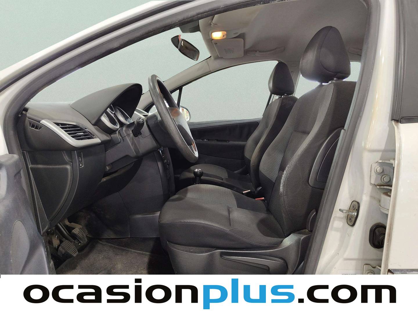 Foto asientos delanteros Peugeot 207 Peugeot 207 1.4 Confort (75 CV)