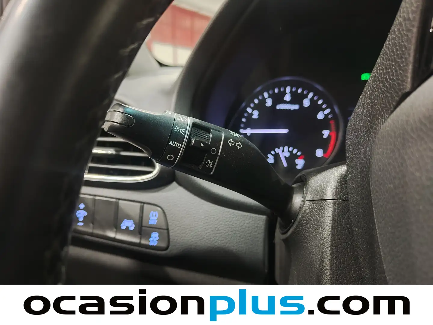 Foto Hyundai i30 Hyundai i30 Fastback 1.0 TGDI N Line (120 CV)