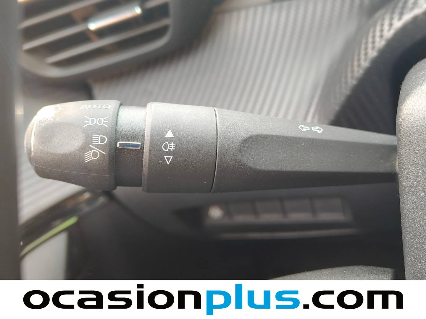 Accesorios del Peugeot 208 Peugeot 208 BlueHDi 100 GT (100 CV)