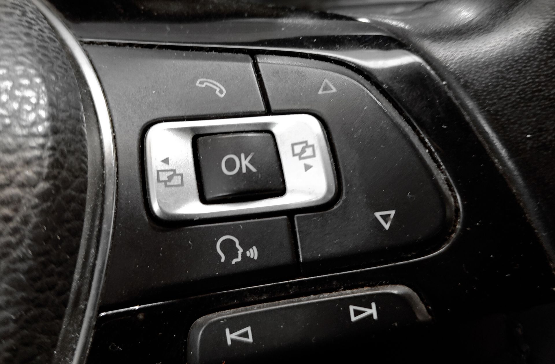 Volkswagen Tiguan Edition 2.0 TDI - foto 21