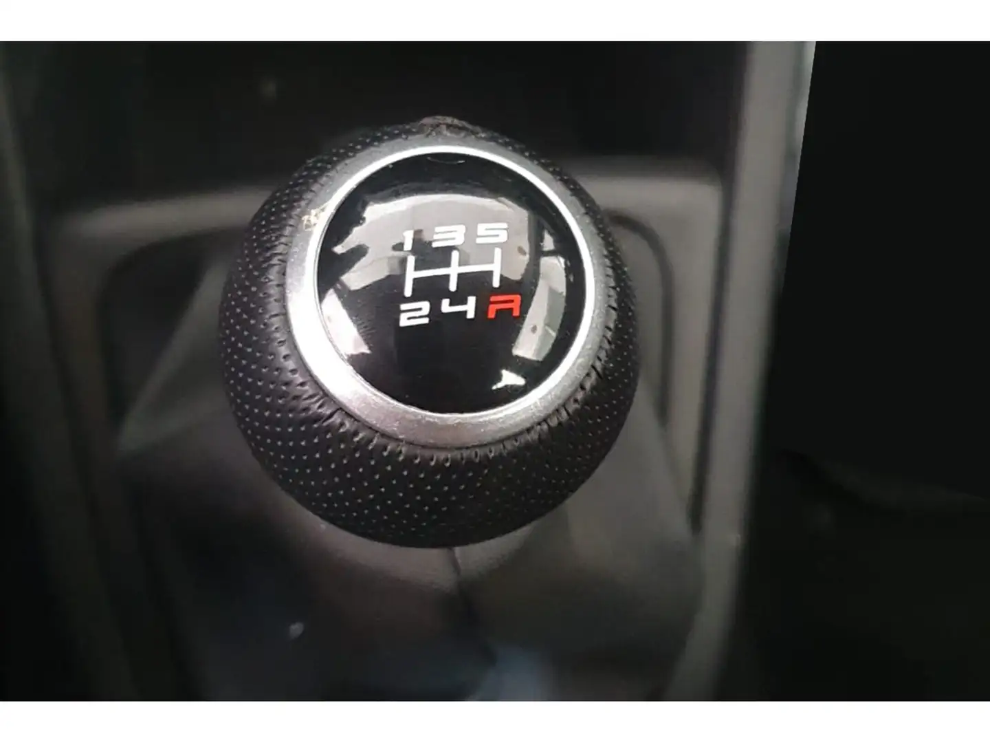 Foto Renault Clio Renault Clio 1.2 Authentique (75 CV)