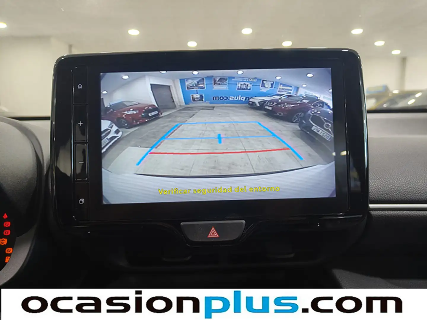 Foto Toyota Yaris Cross Toyota Yaris Cross 120H Business Plus (116 CV)