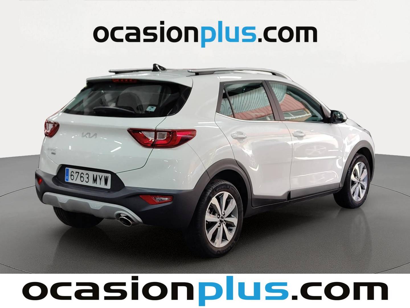 Foto trasera KIA Stonic KIA Stonic 1.0 T-GDi MHEV Drive (100 CV) derecha
