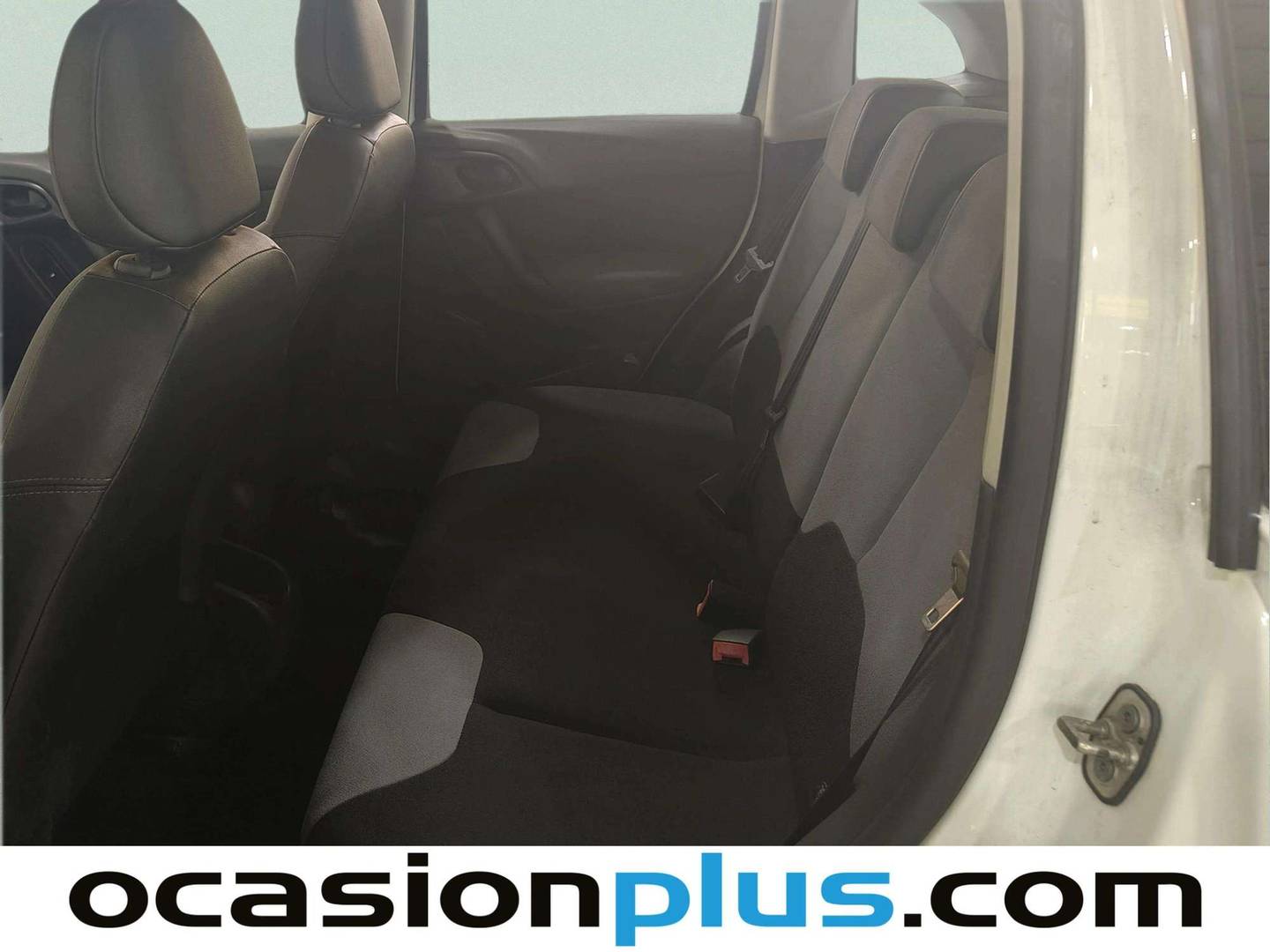 Foto asientos traseros Citroën C3 Citroën C3 PureTech 82 Tonic (82 CV)