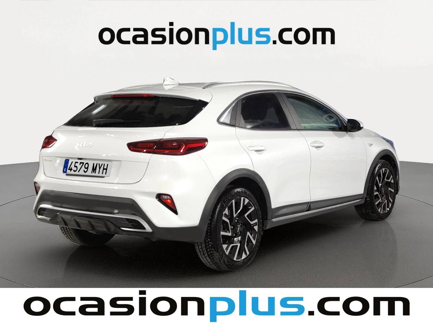Foto trasera KIA XCeed KIA XCeed 1.0 T-GDi Drive (100 CV) derecha