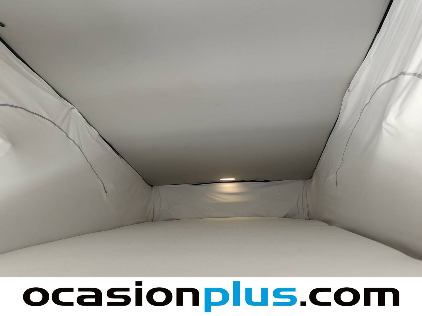 Equipamiento del Volkswagen California Volkswagen California Beach Camper TDI BMT DSG (150 CV) 5 Plazas