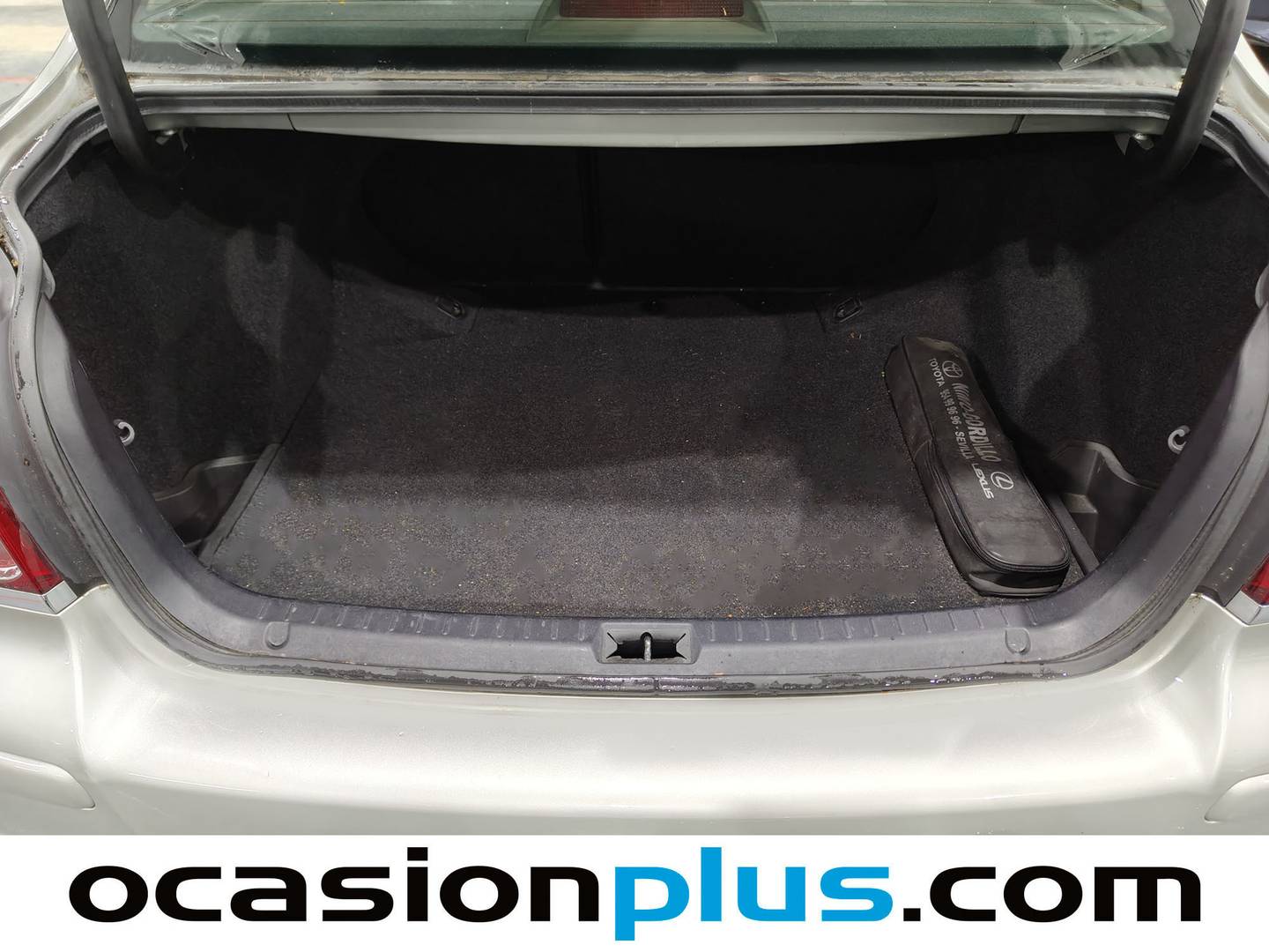 Foto Toyota Avensis Toyota Avensis 1.8 VVT-I Sol  (129 CV)