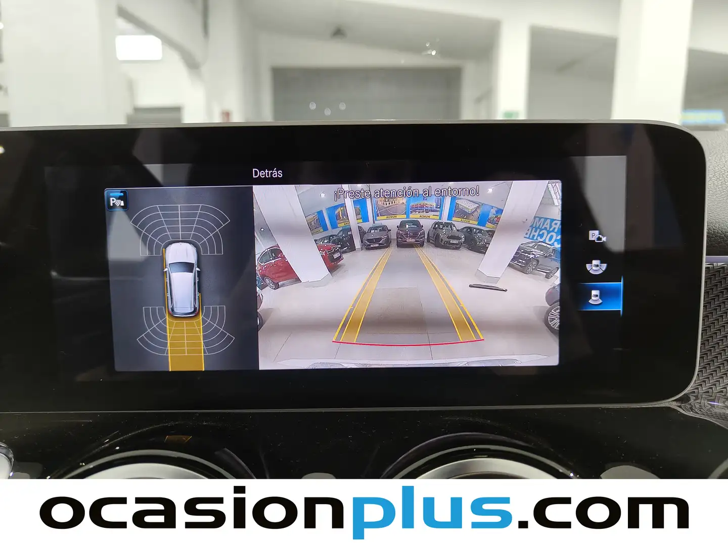 Foto Mercedes GLB Mercedes-Benz GLB 200 d (150 CV) Pack AMG 7 Plazas