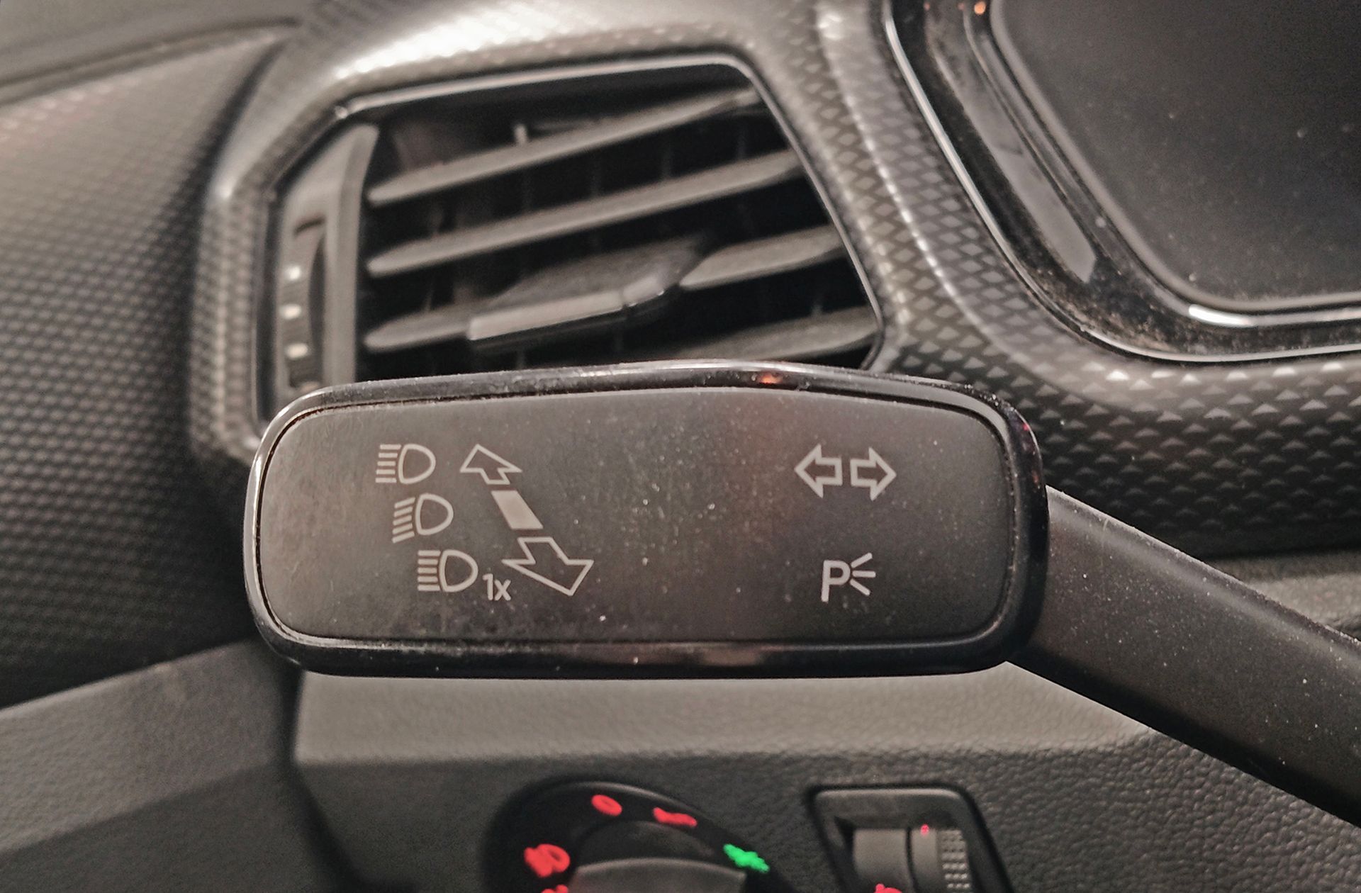 Volkswagen T-Cross Advance 1.0 TSI - foto 24