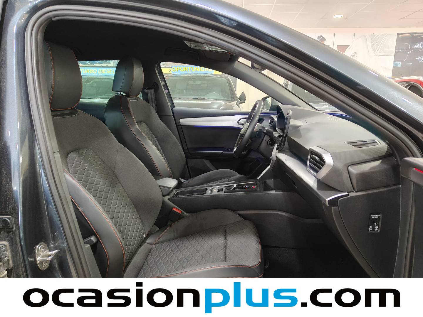 Seat León Seat León 1.0 eTSI S&S FR 25 Aniversario DSG (110 CV) 2024