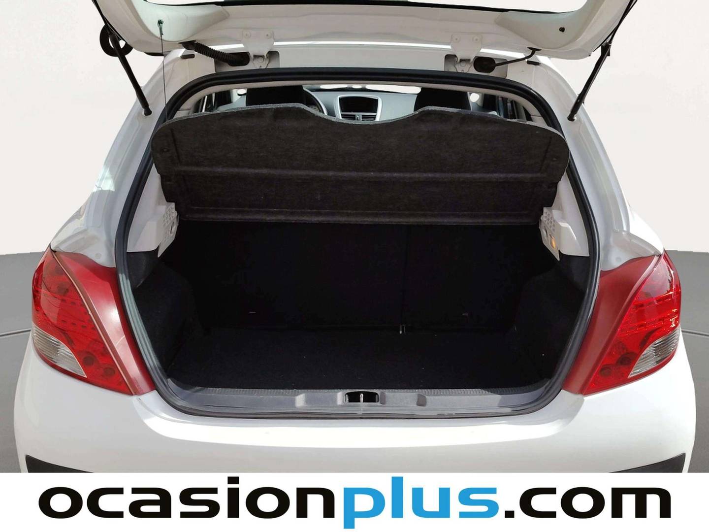 Fotos maletero Peugeot 207 Peugeot 207 1.6 HDI Sport FAP (92 CV)