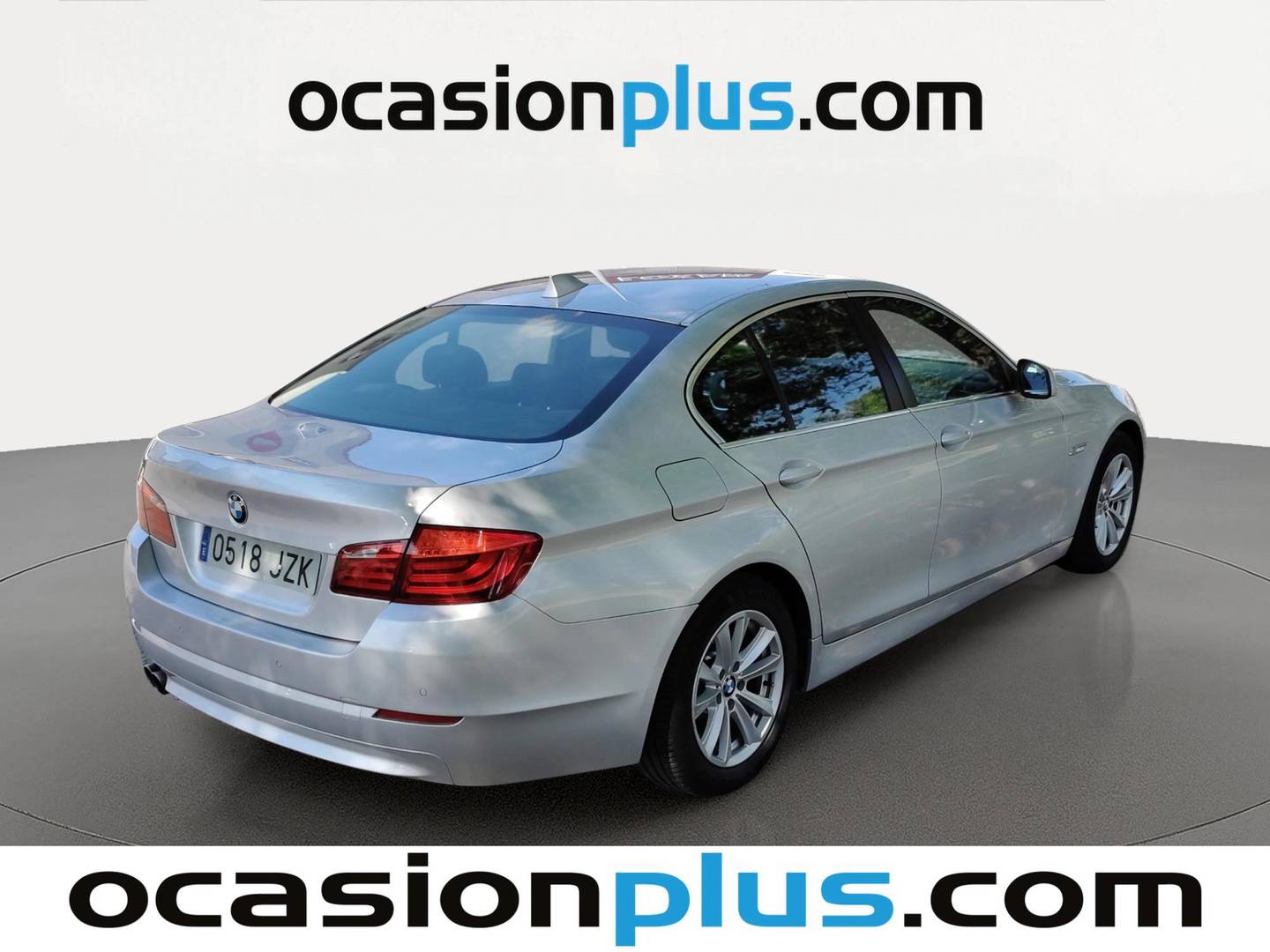 Foto trasera BMW Serie 5 BMW Serie 5 530d  (245 CV) derecha
