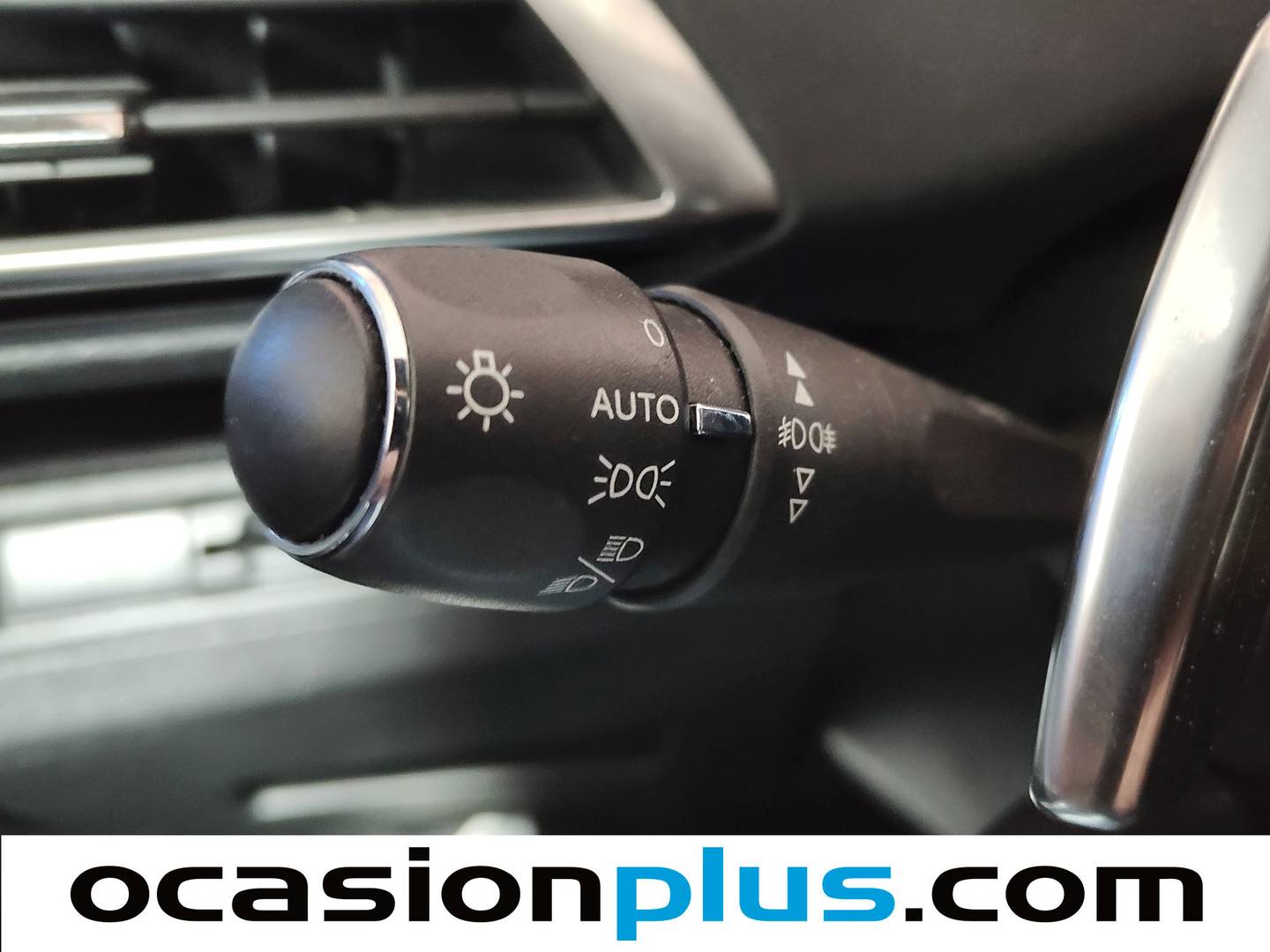 Foto Peugeot 3008 Peugeot 3008 BlueHDI 130 S&S GT Line EAT8 (130 CV)