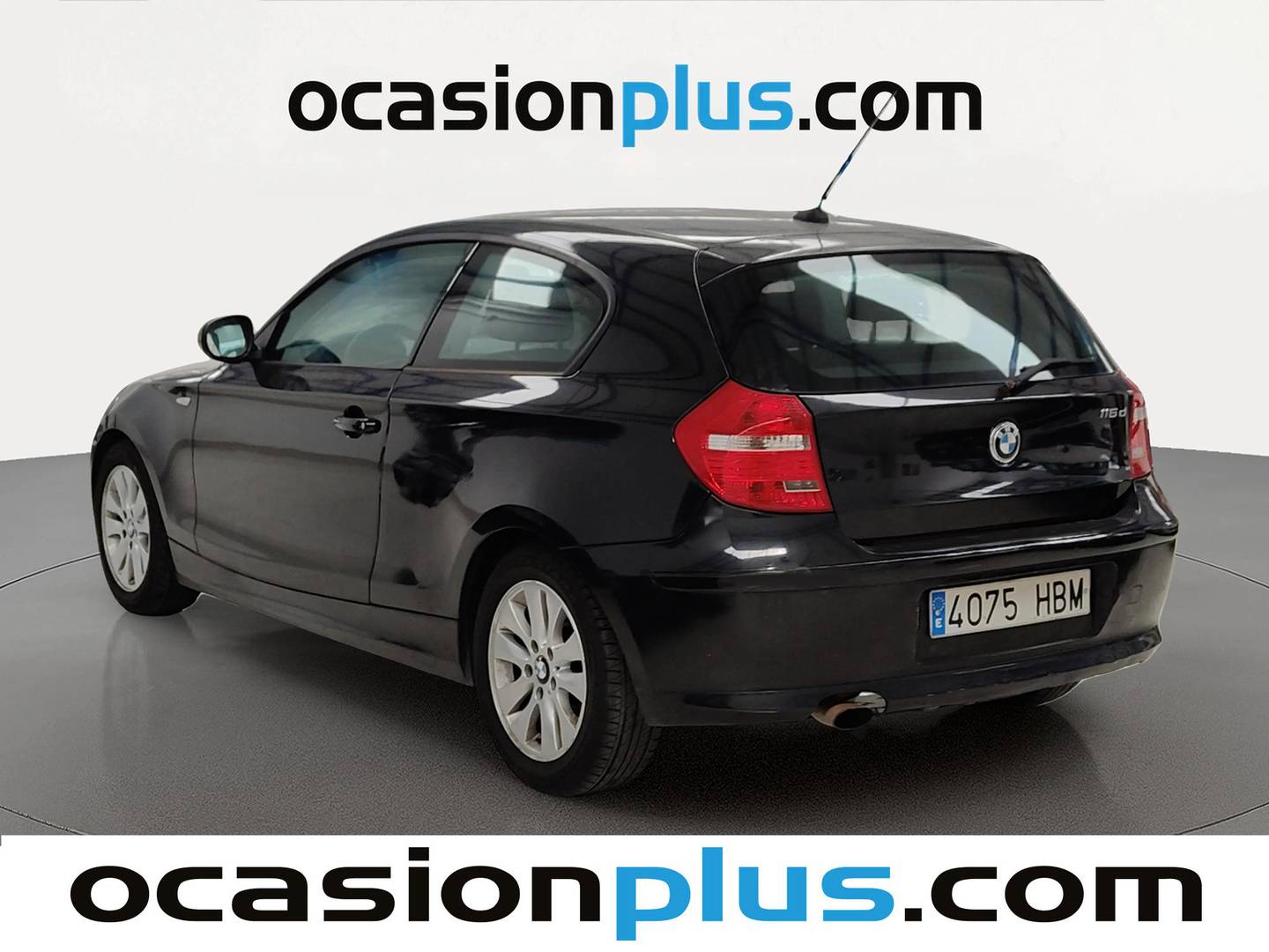 Foto trasera BMW Serie 1 BMW Serie 1 116d (116 CV) Pack M izquierda