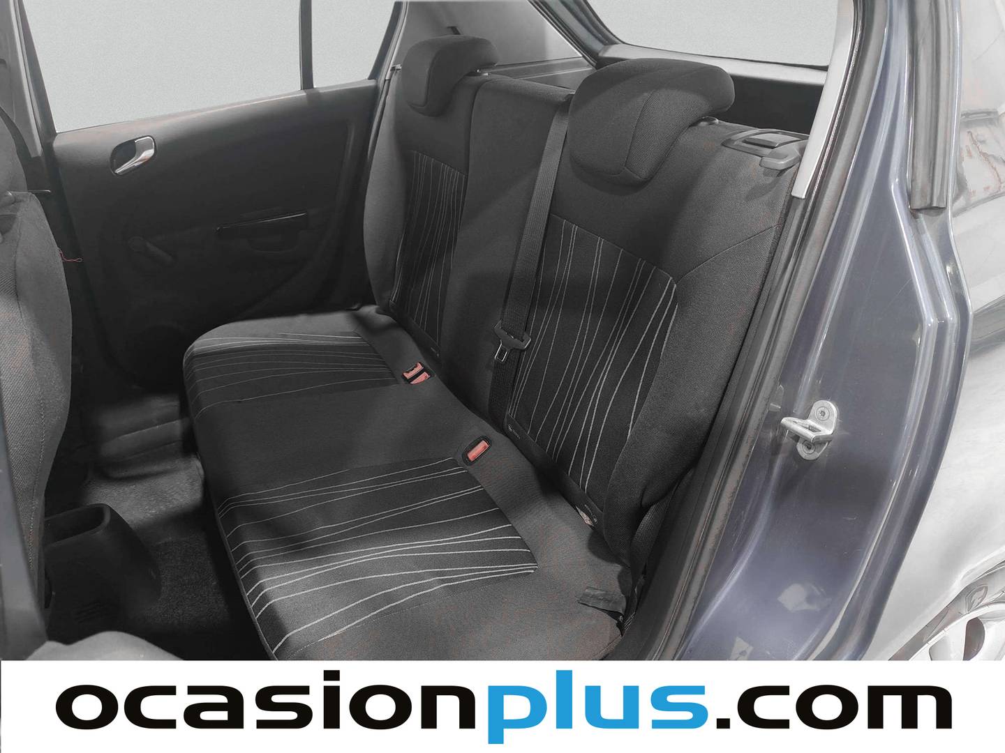 Foto asientos traseros Opel Corsa Opel Corsa 1.2 111 Years (85 CV)