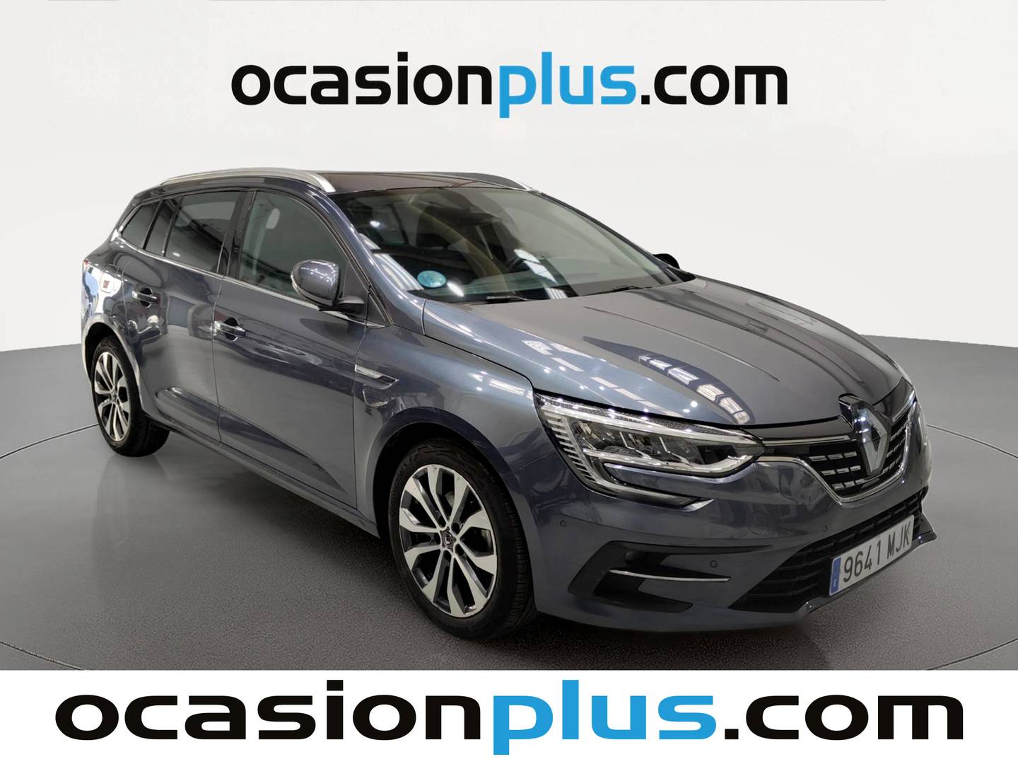 Foto delantera Renault Megane Renault Megane Sport Tourer Techno TCe (140 CV) EDC GPF derecha