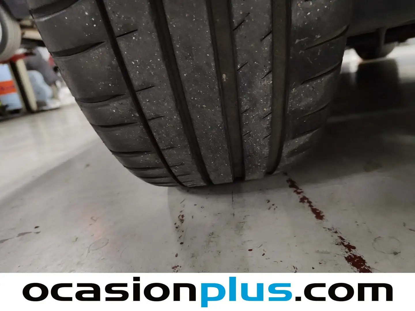 Foto KIA Ceed Kia Ceed 1.6 T-GDi GT (204 CV)