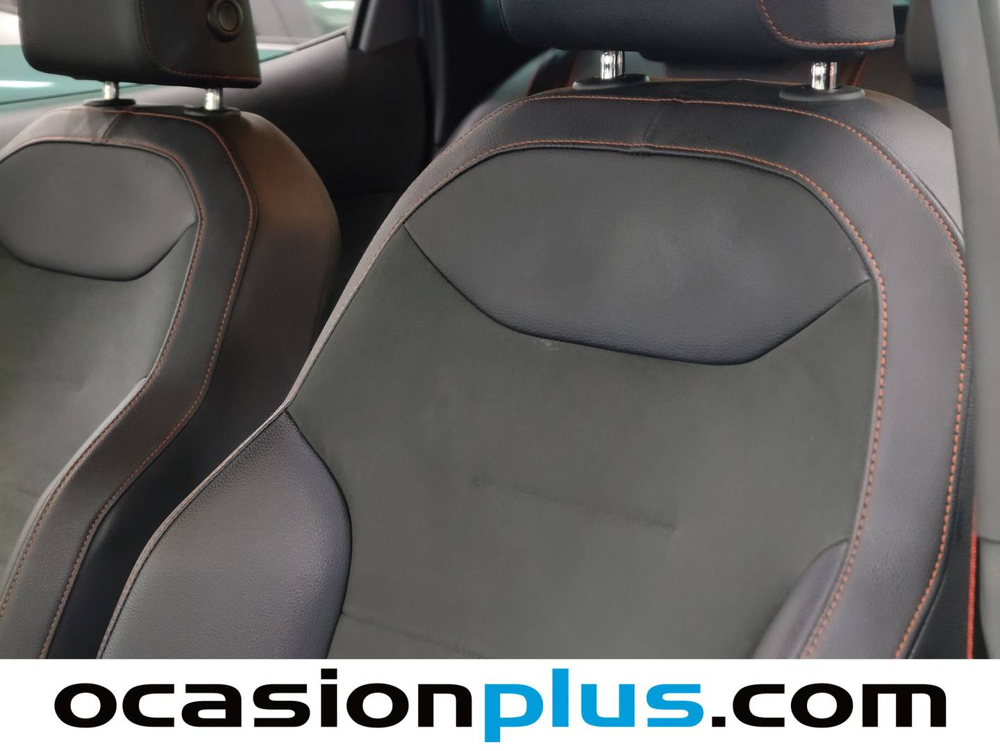 Foto Seat Arona SEAT Arona 1.5 TSI FR XL DSG (150 CV)