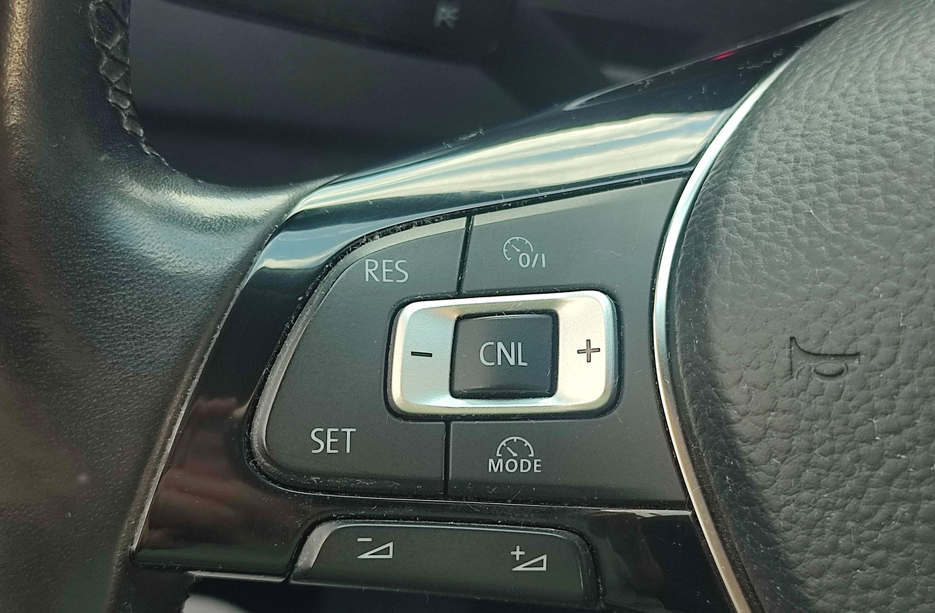 Volkswagen Tiguan Edition 2.0 TDI - foto 23