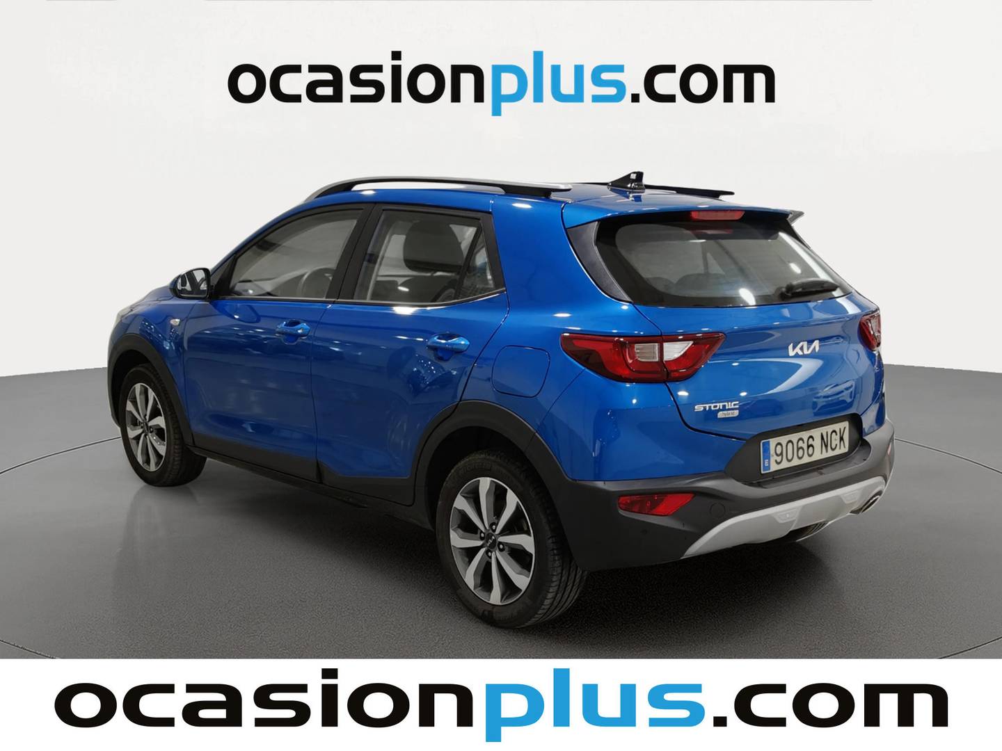 Foto trasera KIA Stonic KIA Stonic 1.0 T-GDi MHEV MT Concept (100 CV) izquierda