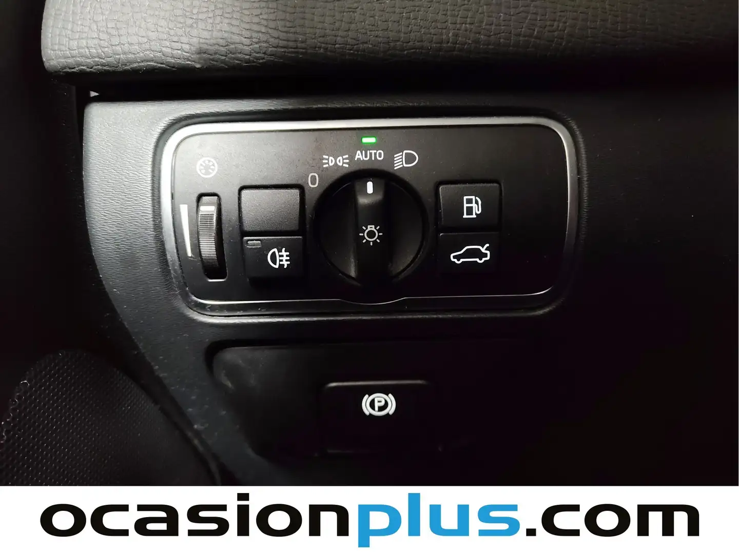 Foto Volvo XC60 Volvo XC60 D3 Momentum Auto (150 CV)