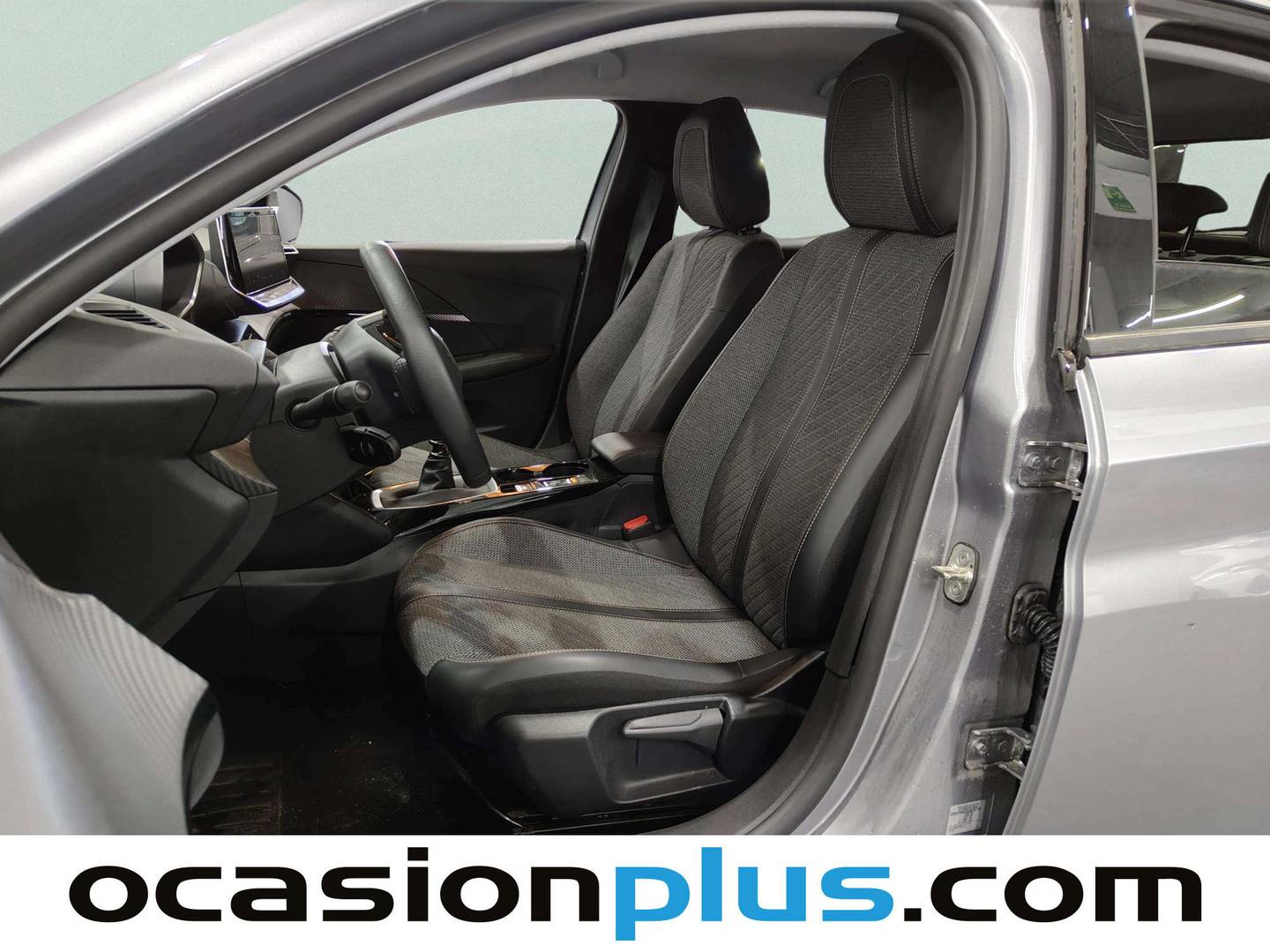 Foto asientos traseros Peugeot 208 Peugeot 208 PureTech 100 Allure (100 CV)