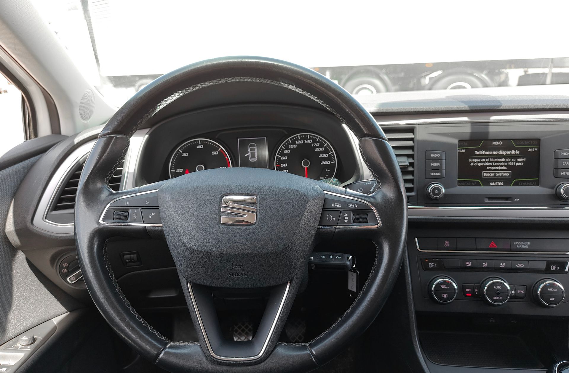 SEAT León 1.6 TDI Style - foto 22