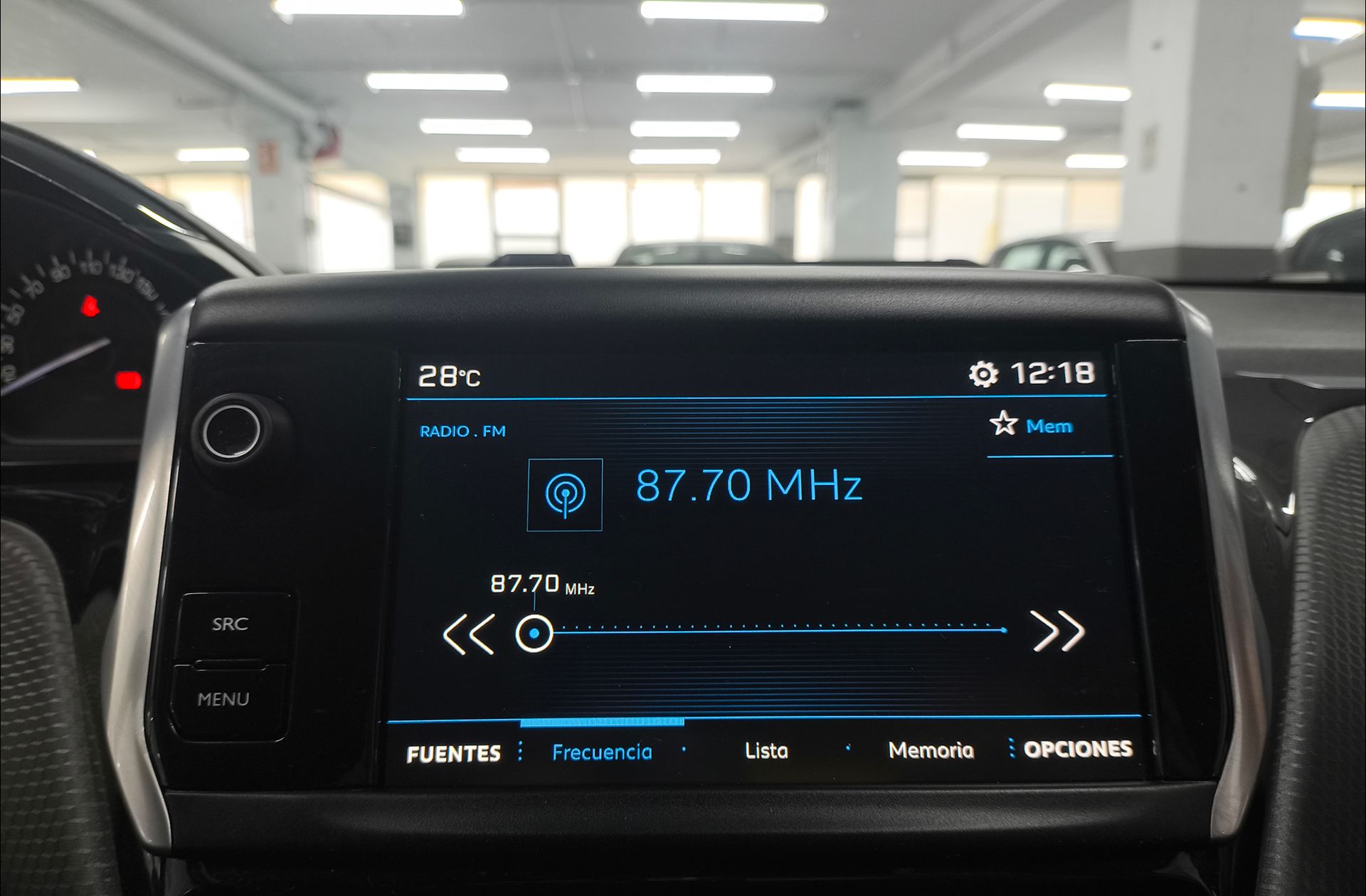 Peugeot 208 1.2 PureTech Style - foto 25