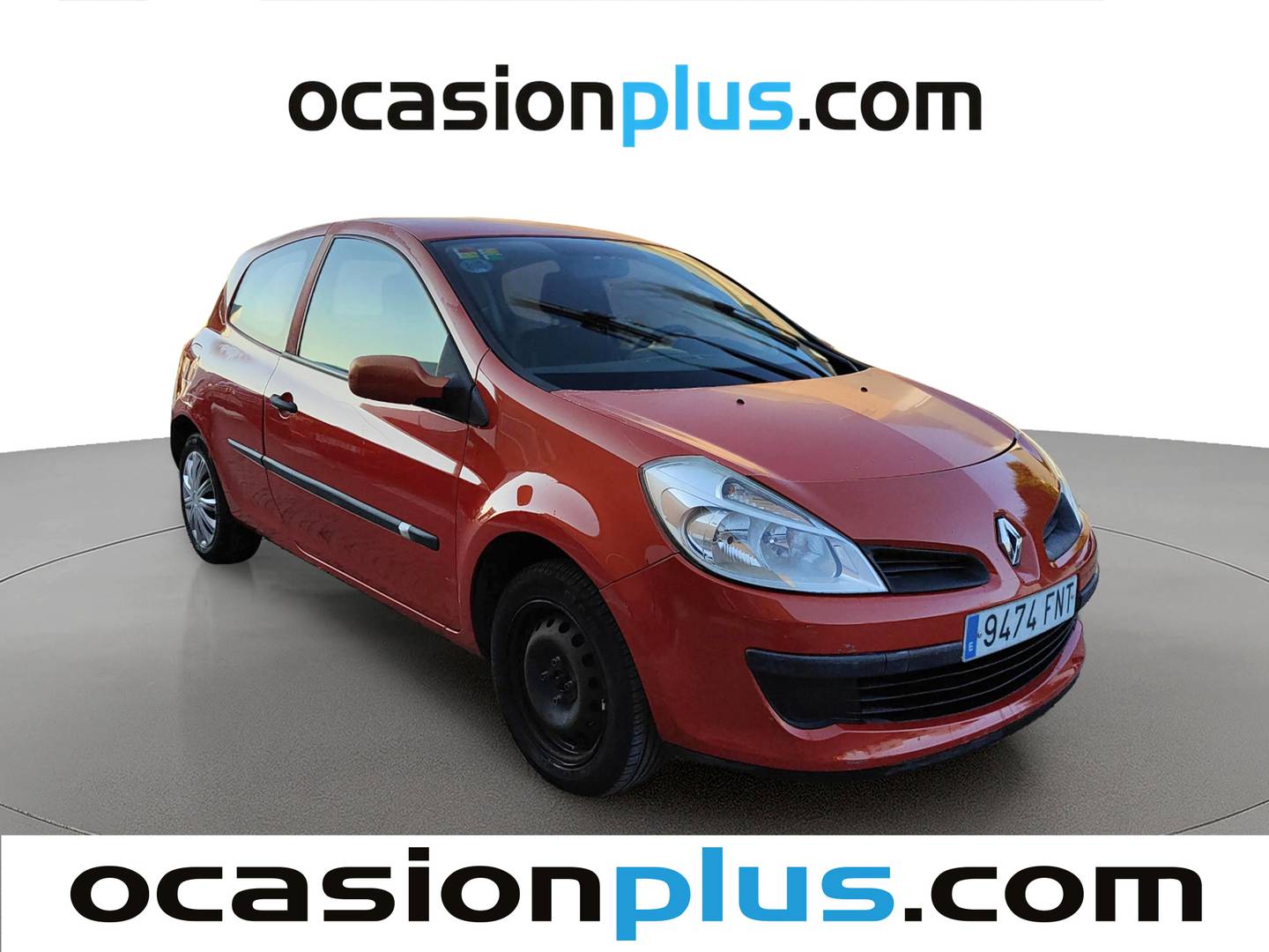 Foto delantera Renault Clio Renault Clio 1.4 16v Emotion (100 CV) derecha
