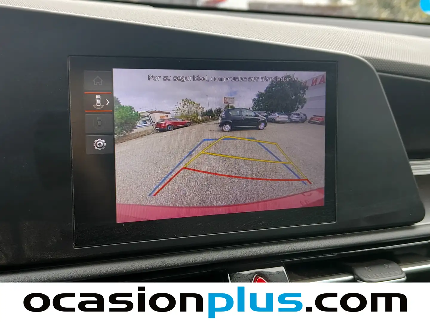 Foto KIA Niro Kia Niro 1.6 GDi PHEV Híbrido Concept (183 CV)