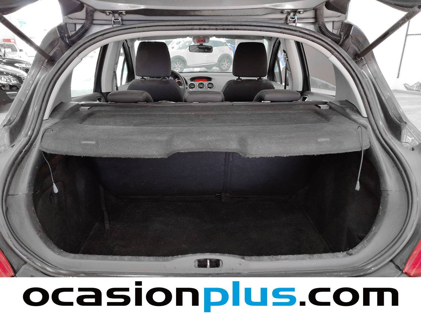 Fotos maletero Peugeot 308 Peugeot 308 1.6 HDI FAP Access (92 CV)