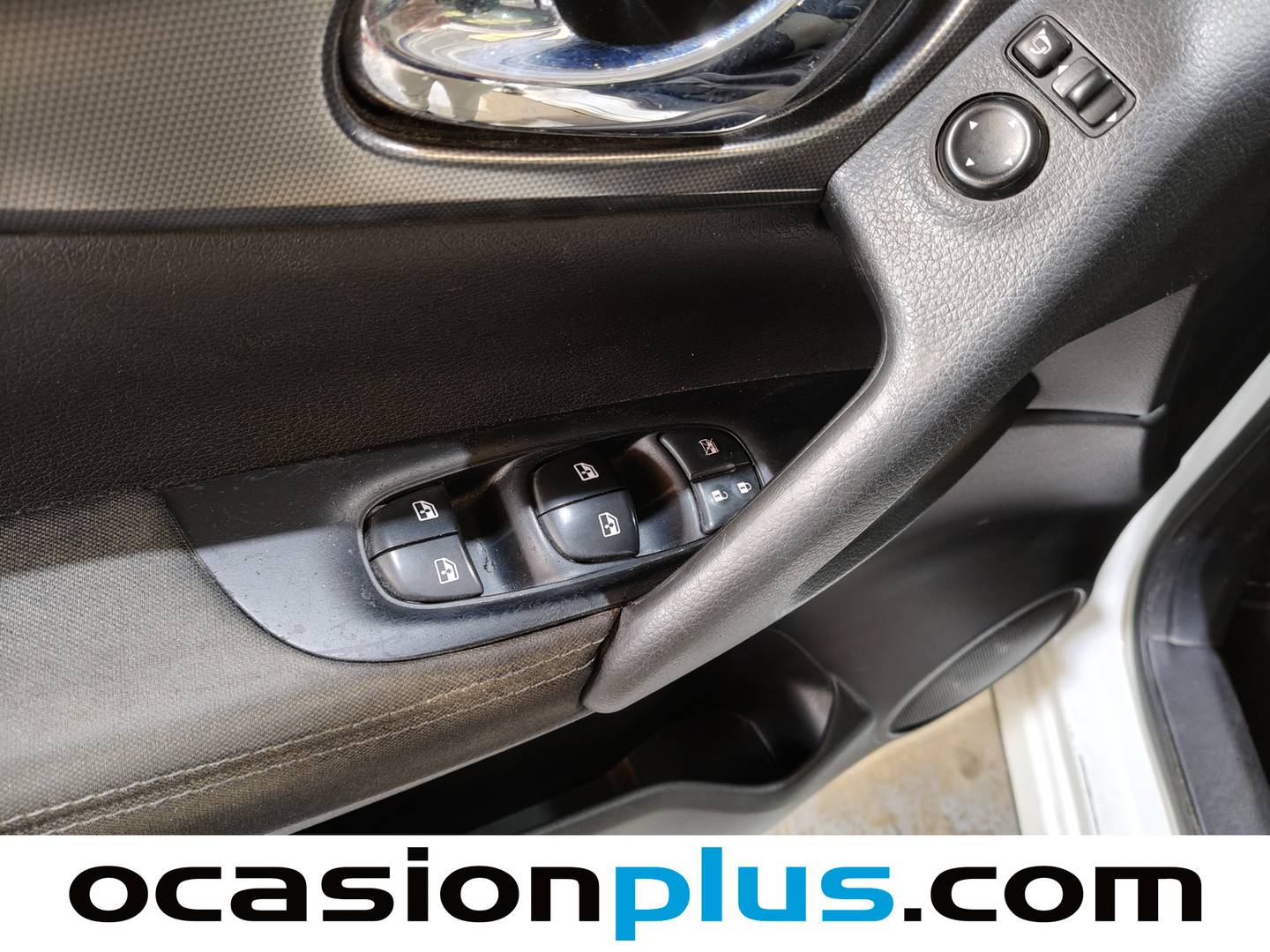 Nissan QASHQAI Nissan Qashqai DIG-T 115 N-Connecta 4x2 (115 CV) manual