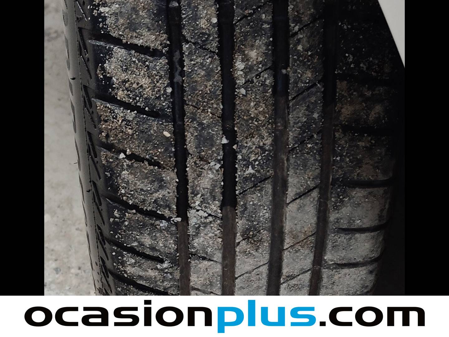 Foto Toyota Yaris Toyota Yaris 120H Business Plus (116 CV)