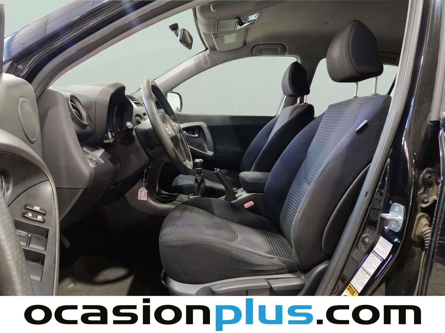 Foto asientos delanteros Toyota Rav4 Toyota Rav4 2.2 D-4D Cross Sport Sol (136 CV)