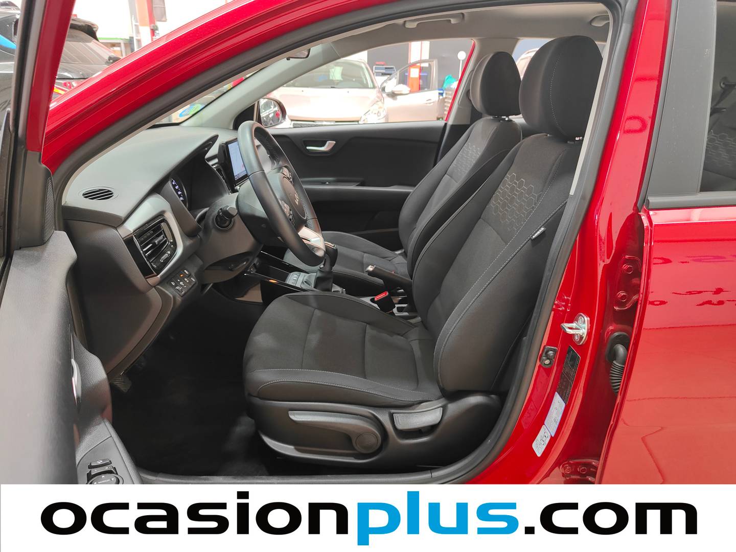 Foto asientos delanteros KIA Rio KIA Rio 1.0 T-GDi MHEV iMT Drive (100 CV)