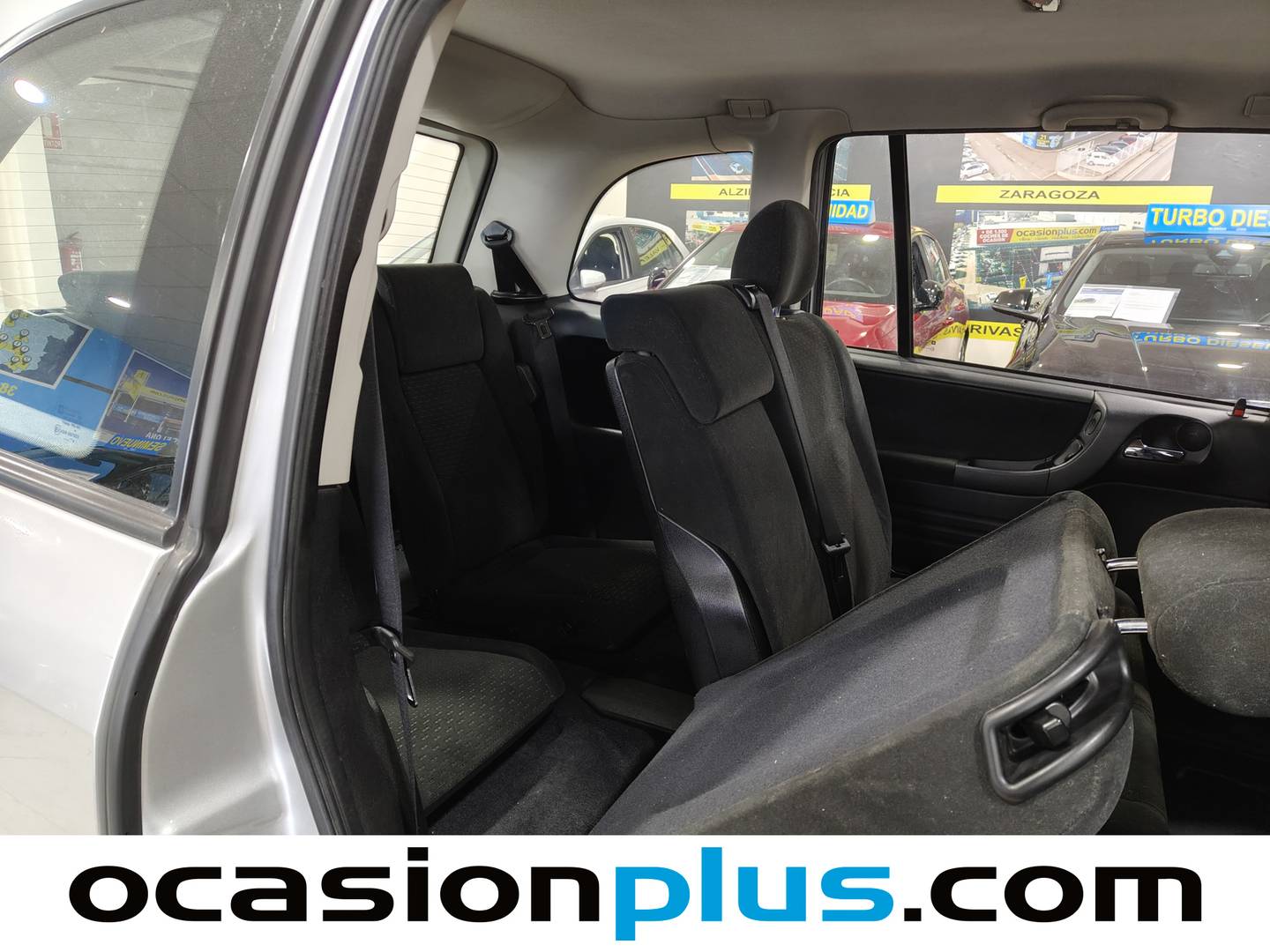 Foto asientos delanteros Opel Zafira Opel Zafira 2.2 DTI 16v Elegance (125 CV)