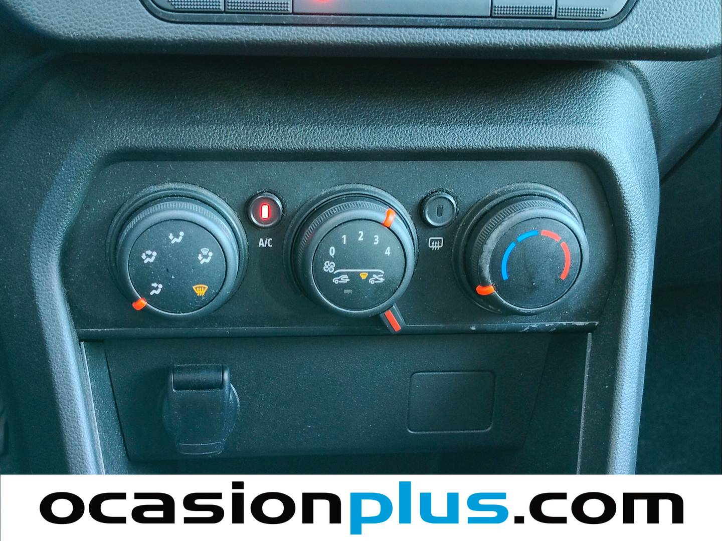 Accesorios del Dacia Sandero Dacia Sandero Stepway Essential TCe (90 CV)